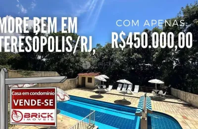 Casa com 3 quartos sendo 1 suíte em condomínio na iúcas - teresópolis/rj.