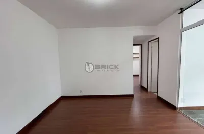 Apartamento com 2 quartos no bom retiro - teresópolis/rj.