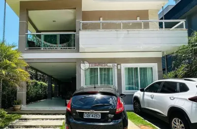 Casa com 4 suítes em condomínio na cascata do imbuí - teresópolis/rj.