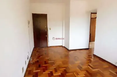 Apartamento para venda com 3 quartos sendo 1 suíte no caxangá, teresópolis/rj.