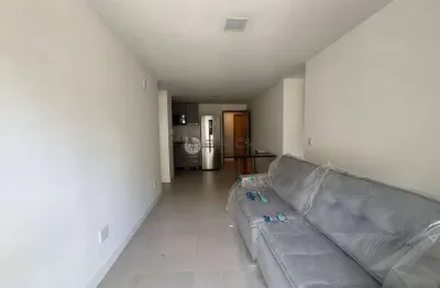 Apartamento à venda com 2 quartos sendo 1 suíte, 70 m² em agriões - teresópolis/rj.