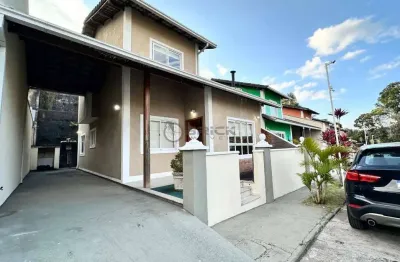 Casa em condomínio à venda com 3 quartos, 137.81 m² no bom retiro - teresópolis/rj.