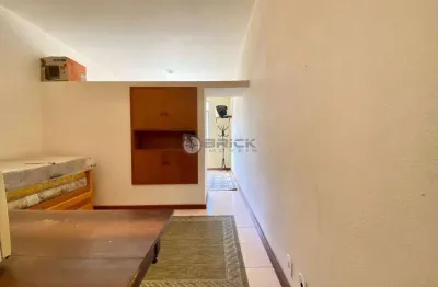 Apartamento à venda com 1 quarto, 31 m² no alto - teresópolis/rj.