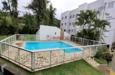 Apartamento com 2 quartos no bom retiro - teresópolis/rj.