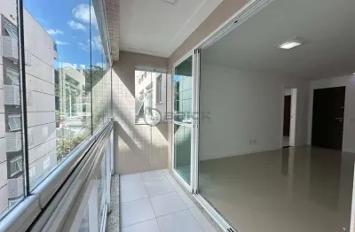 Apartamento à venda com 3 quartos sendo 1 suíte, 106.53 m² na várzea - teresópolis/rj.