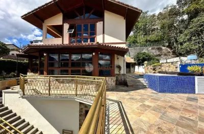 Casa à venda com 3 suítes, 410.83 m² no parque são luiz - teresópolis/rj.