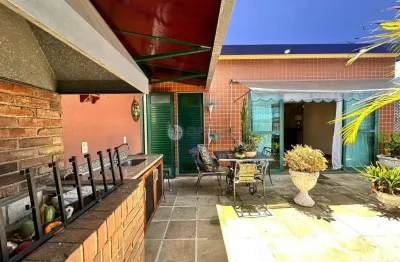 Cobertura à venda com 3 quartos sendo 2 suítes, 233 m² em agriões - teresópolis/rj.