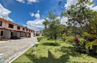 Casa geminada em condomínio à venda com 2 quartos, 64 m² na prata - teresópolis/rj.