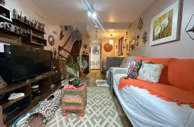 Casa à venda com 3 quartos sendo 1 suíte, 98 m² no carlos guinle (comary) - teresópolis/rj.