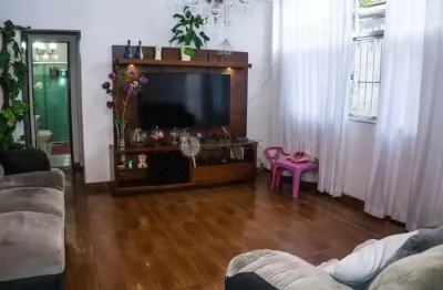 Apartamento à venda com 2 quartos, 65.4 m² no alto - teresópolis/rj.