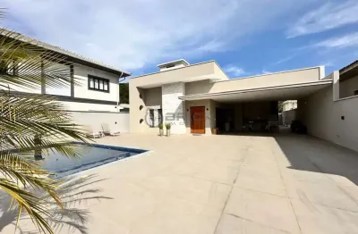 Casa à venda com 3 suítes, 200 m² em albuquerque - teresópolis/rj.