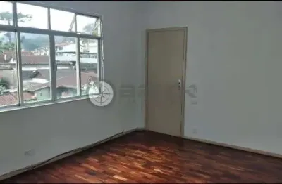 Apartamento à venda com 1 quarto, 35 m² no Alto - Teresópolis/RJ.