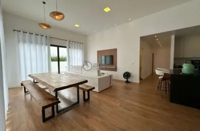 Casa para locação com 3 suítes, 200 m² em Albuquerque - Teresópolis/RJ.