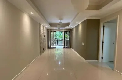 Apartamento à venda com 3 quartos sendo 1 suíte, 110 m² em Agriões - Teresópolis/RJ.