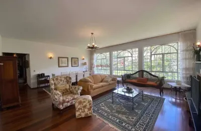 Casa linear com 3 quartos sendo 1 suíte, 1.370 m² de terreno em albuquerque - teresópolis/rj.