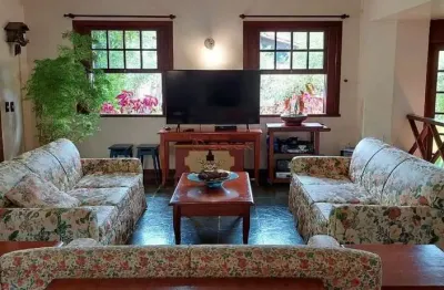 Casa com 5 quartos à venda na Estrada Antônio Carvalho Ventura, 100, Albuquerque, Teresópolis