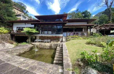Casa independente com 3 quartos no parque do ingá - teresópolis/rj