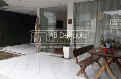 Casa com 3 quartos à venda na rua euzebio de almeida, jardim sulacap, rio de janeiro, 190 m2 por r$ 750.000