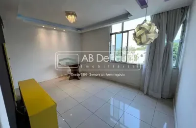 Apartamento com 2 quartos à venda na rua olímpio de castro, jardim sulacap, rio de janeiro, 62 m2 por r$ 249.900