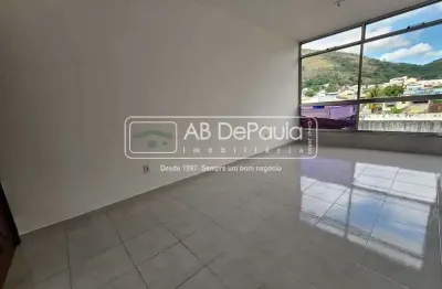 Apartamento com 2 quartos à venda na avenida alberico dinis, jardim sulacap, rio de janeiro, 75 m2 por r$ 235.000