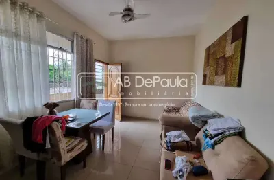Apartamento com 2 quartos à venda na rua costa rubim, realengo, rio de janeiro, 56 m2 por r$ 249.000