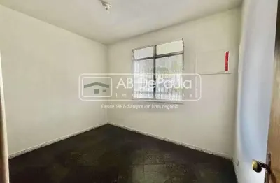 Apartamento com 2 quartos para alugar na rua piraquara, realengo, rio de janeiro, 45 m2 por r$ 1.100