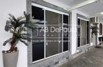 Vila valqueire - excelente casa triplex com 120,00m² à venda 2 qts - terraço
