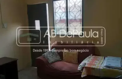 Casa com 2 quartos à venda na avenida marechal fontenele, jardim sulacap, rio de janeiro, 80 m2 por r$ 250.000