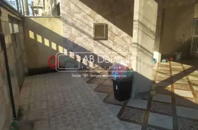 Casa com 2 quartos à venda na avenida marechal fontenele, jardim sulacap, rio de janeiro, 190 m2 por r$ 360.000