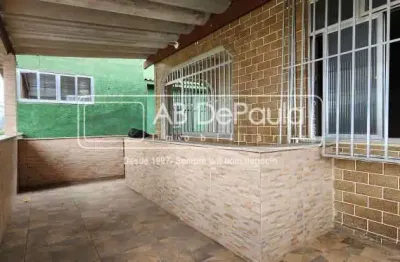 Casa com 3 quartos à venda na rua nuncio ostni, magalhães bastos, rio de janeiro, 252 m2 por r$ 349.000