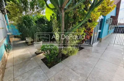 Casa com 3 quartos à venda na rua teófilo guimarães, jardim sulacap, rio de janeiro, 168 m2 por r$ 900.000