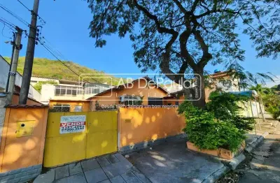 Casa com 6 quartos à venda na rua pacheco de oliveira, jardim sulacap, rio de janeiro, 220 m2 por r$ 570.000