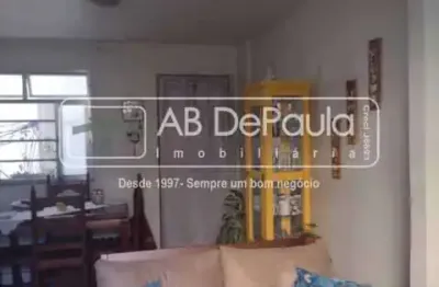 Apartamento com 2 quartos à venda na rua pirapua, realengo, rio de janeiro, 55 m2 por r$ 115.000