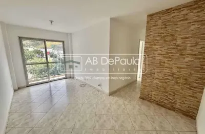 Apartamento com 2 quartos para alugar na rua otton da fonseca, jardim sulacap, rio de janeiro, 54 m2 por r$ 1.100
