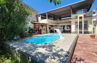 Casa com 4 quartos à venda na rua olímpio de castro, jardim sulacap, rio de janeiro, 275 m2 por r$ 850.000