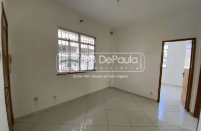 Apartamento com 2 quartos para alugar na rua das dálias, vila valqueire, rio de janeiro, 54 m2 por r$ 1.850
