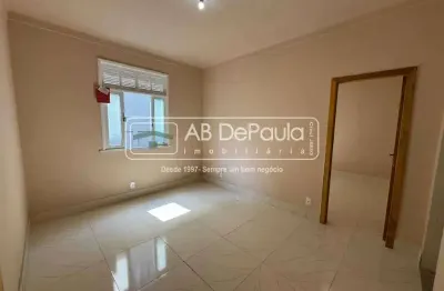 Aluga em sulacap - r. augusto malta, 40 - casa linear com 01 quarto de fundos