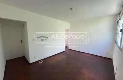 Aluga em sulacap - condomínio campo dos afonsos - apartamento no 3° andar