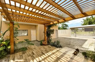 Sobrado com 2 suítes, pontal de santa marina  caraguatatuba sp