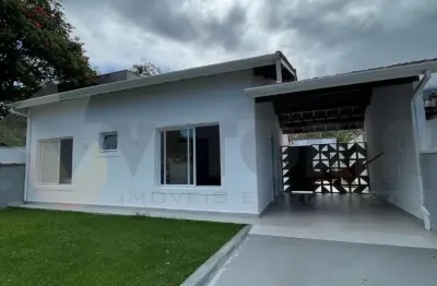 Casa em condomínio fechado com 2 quartos à venda na Avenida Ermelinda Araújo de Lima, 300, Massaguaçu, Caraguatatuba