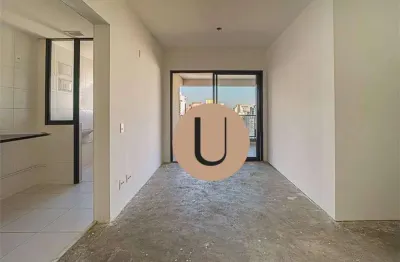 Apartamento à venda, condomínio moderno,  2 dormitórios, 1 suíte, vaga de garagem e depósito, espaço pet, próximo ao metrô sumaré