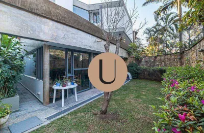 Casa em condomínio fechado com 4 quartos à venda na Rua Paulo III, 1, Panamby, São Paulo