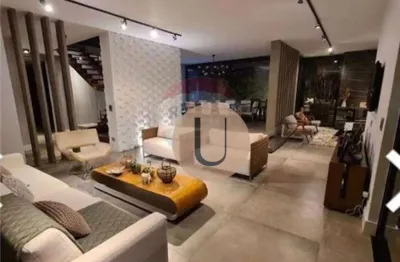 Casa maravilhosa -4 suites- lazer completo vila da saúde