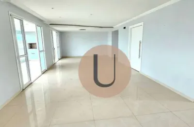 Apartamento com varanda gourmet! reformado! 4 dts, 4 vagas! lazer clube! vila andrade