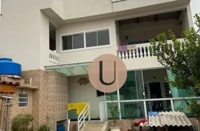 Sobrado Imponente na Vila Alpina – 350m², 5 Dormitórios, 3 Suítes e Espaço Gourmet