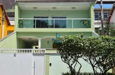 Casa com 4 dormitórios à venda com 260 m² por r$ 1.699.999,00 no grajaú, rio de janeiro / rj