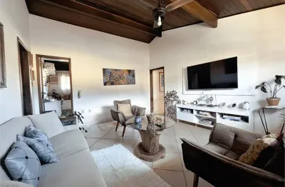 Excelente casa duplex para venda com 4 suítes 229 m² em Piratininga.
