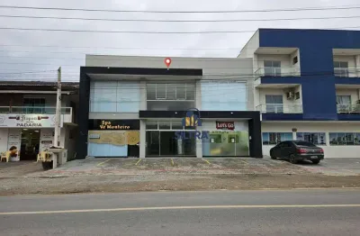 Sala comercial com 150m² sendo 75m² no térreo e 75m² na sobre loja