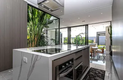 Casa com 3 quartos à venda na Rua Chile, 500, Jardim Alvorada, Maringá