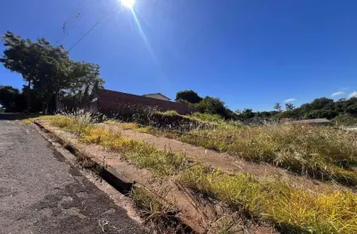 Terreno à venda na Rua Pioneira Gertrude Heck Fritzen, 1493, Jardim Itaipu, Maringá